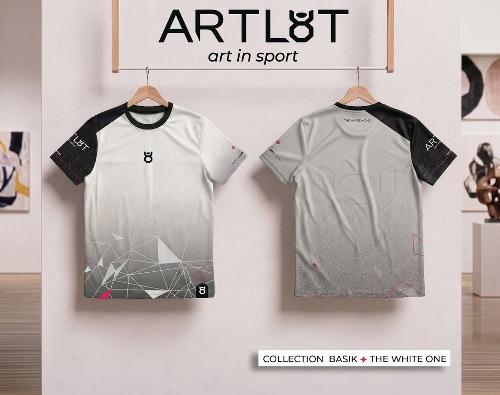 T-SHIRT "THE WHITE ONE" 2026